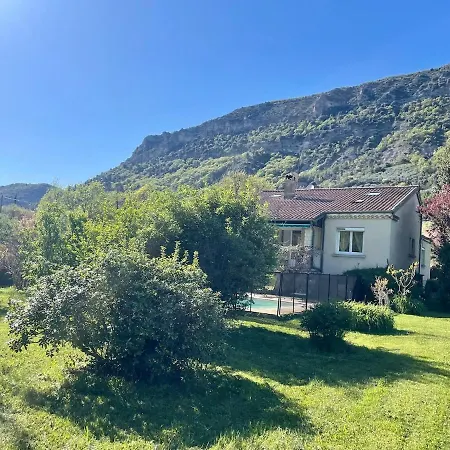Les 5 Sens Sahune